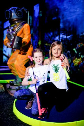 Blacklight Adventure Golf Golf
