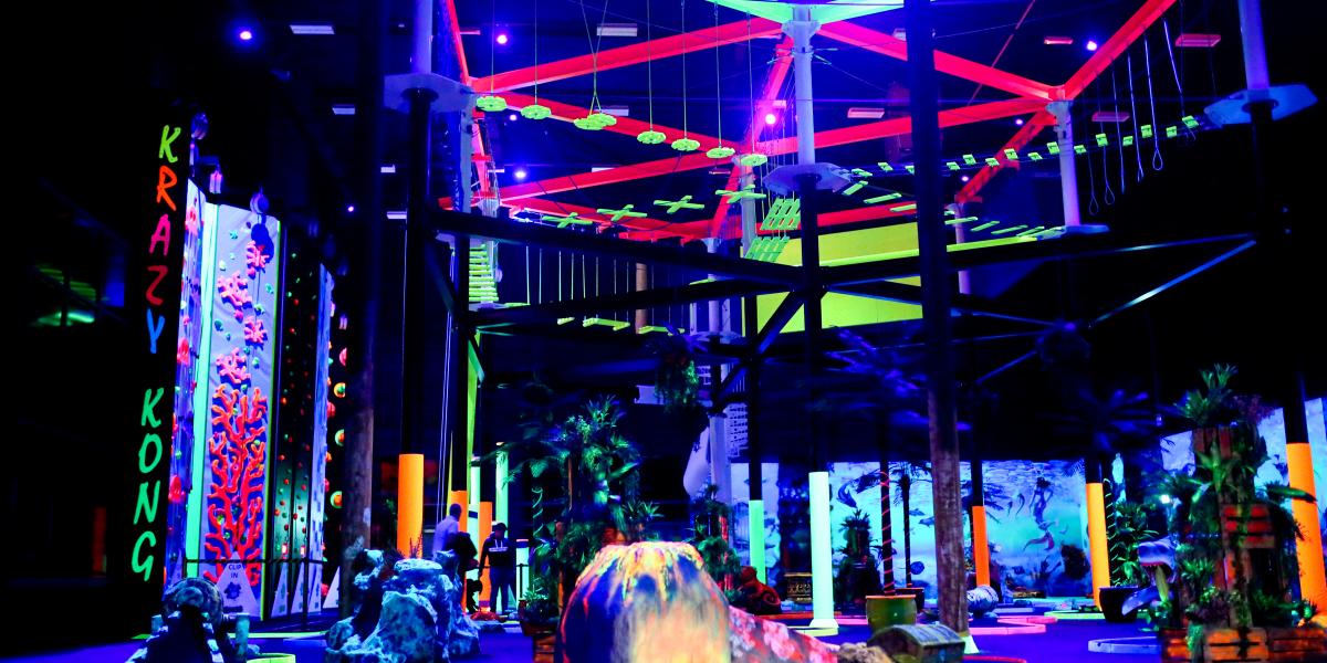 Blacklight Wide Shot 